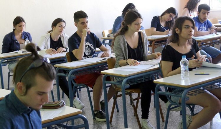 Λήγει η προθεσμία για δήλωση συμμετοχής στις Πανελλαδικές Εξετάσεις 2017