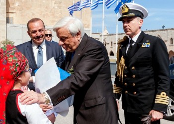 Τουρκική πρόκληση στη Ρόδο την ώρα της επίσκεψης Παυλόπουλου