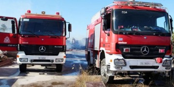 Πυρκαγιά σε συνεργείο στην Αγία Παρασκευή – Επεκτάθηκε σε διαμέρισμα