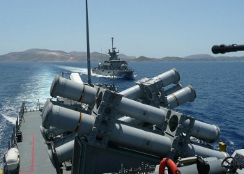 Προαγωγές και αποστρατείες σε Στρατό, Ναυτικό και Αεροπορία