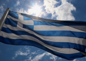 25η Μαρτίου 1821: Μια ελληνική σημαία κυματίζει στο doodle