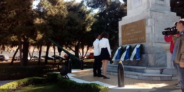 Στεφάνια κατέθεσαν μαθητές στο ηρώο του Γ΄ Σώματος Στρατού