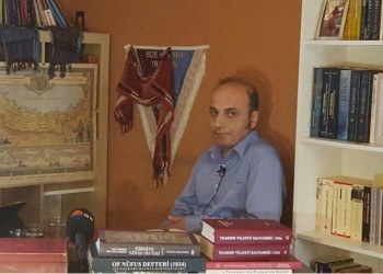 Τούρκος συγγραφέας με βιβλίο για τη Γενοκτονία των Ποντίων: Η Τουρκία κτίστηκε πάνω στο αίμα των Ελλήνων