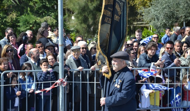 Ο τελευταίος ήρωας της Λέσβου στην παρέλαση της 25ης Μαρτίου