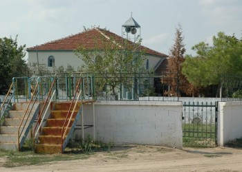 Συναγερμός σε ΕΥΠ και Αστυνομία για τα όπλα στο τζαμί της Ξάνθης