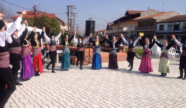 Κούλουμα στον Σταυρό Ημαθίας έκαναν τρία ποντιακά σωματεία (βίντεο)