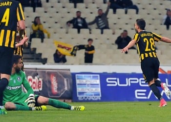 Super League: Στα πλέι οφ με «πεντάρα» η ΑΕΚ