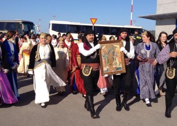 Πόντιοι θα υποδεχθούν και φέτος το Άγιο Φως στο Ελ. Βενιζέλος