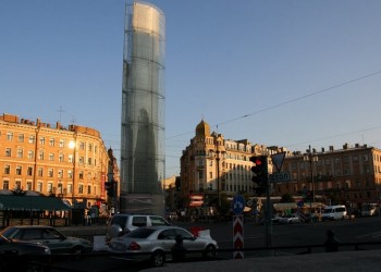 Άνοιξε ο σταθμός του μετρό στην Αγία Πετρούπολη