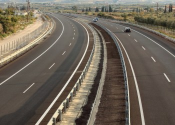 Μέχρι το Πάσχα η παράδοση των νέων αυτοκινητοδρόμων