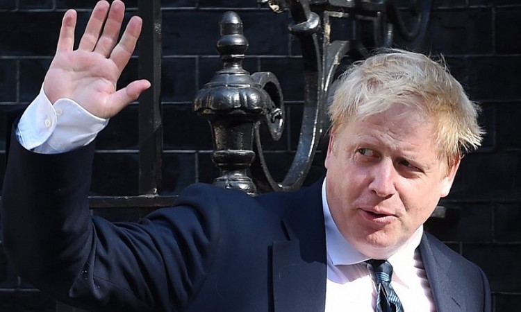 Brexit: Το Λονδίνο παροτρύνει τις επιχειρήσεις να προετοιμάζονται για αποχώρηση από την ΕΕ χωρίς συμφωνία