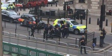 Επεισόδιο με ένοπλο άνδρα στο κέντρο του Λονδίνου