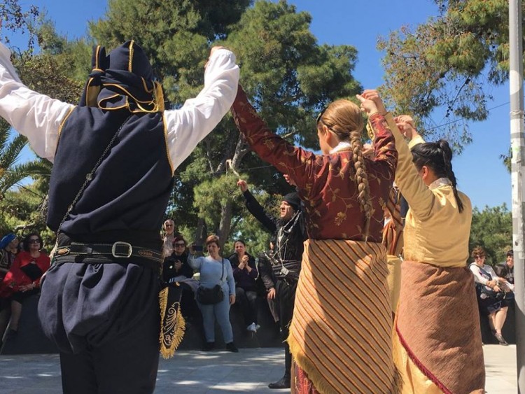 Το νέο ΔΣ της Ένωσης Ποντίων Χαλανδρίου «Ο Ακρίτας»