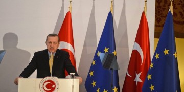 Βολές ευρωβουλευτών κατά Τουρκίας