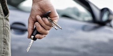 Χαράτσι-σοκ σε μισθωτούς που χρησιμοποιούν εταιρικά αυτοκίνητα