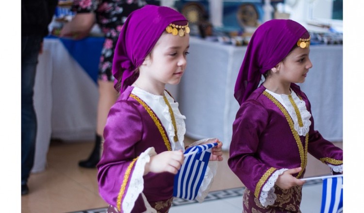 Греки Геленджика приняли участие в мероприятии "Братство народов – сила России!" (фото)