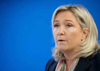 Την άρση ασυλίας της Λεπέν ζητά η γαλλική δικαιοσύνη