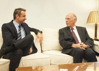 Εθνικό σχέδιο μεταρρυθμίσεων θέλουν Μητσοτάκης-Λεβέντης