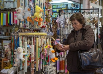 Το πασχαλινό ωράριο των εμπορικών καταστημάτων