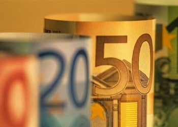 Πρωτογενές πλεόνασμα 1,941 δισ. ευρώ το 2017