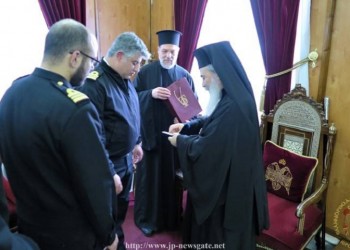 Το πλήρωμα του υποβρυχίου «Πόντος» στον πατριάρχη Ιεροσολύμων (φωτο, βίντεο)