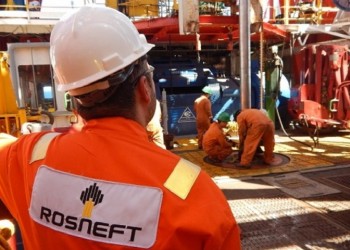 Η Rosneft θα κάνει έρευνες για πετρέλαιο στον Εύξεινο Πόντο