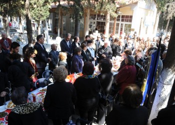 Το πανάρχαιο έθιμο «’Σ σα ταφία» αναβιώνει 21 χρόνια στην Καλαμαριά (φωτο)