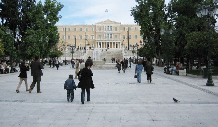 Μυοκτονία στην Πλατεία Συντάγματος μετά από καταγγελίες για ύπαρξη τρωκτικών
