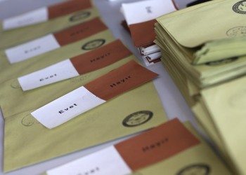Δύο νεκροί από πυροβολισμούς σε εκλογικό κέντρο στο Ντιγιάρμπακιρ