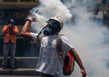 Βενεζουέλα: Στους τέσσερις οι νεκροί στις αντικυβερνητικές διαδηλώσεις