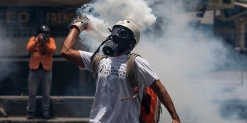 Βενεζουέλα: Στους τέσσερις οι νεκροί στις αντικυβερνητικές διαδηλώσεις