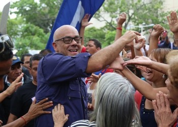 Σιωπηλές διαδηλώσεις στη Βενεζουέλα