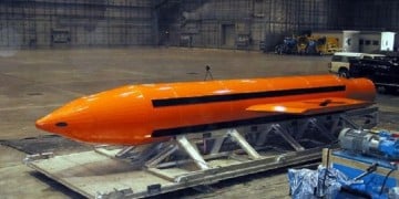 Τη «μητέρα των βομβών» έριξε ο Τραμπ κατά του ISIS στο Αφγανιστάν