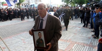 Τελευταίο αντίο και στον συγκυβερνήτη του μοιραίου ελικοπτέρου, Κώστα Χατζή