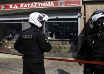 Ποιος είναι ο 42χρονος χρυσαυγίτης που απολογείται για τον ξυλοδαρμό του φοιτητή