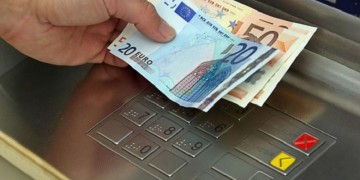 Συνεχίζεται σήμερα η πληρωμή των συντάξεων