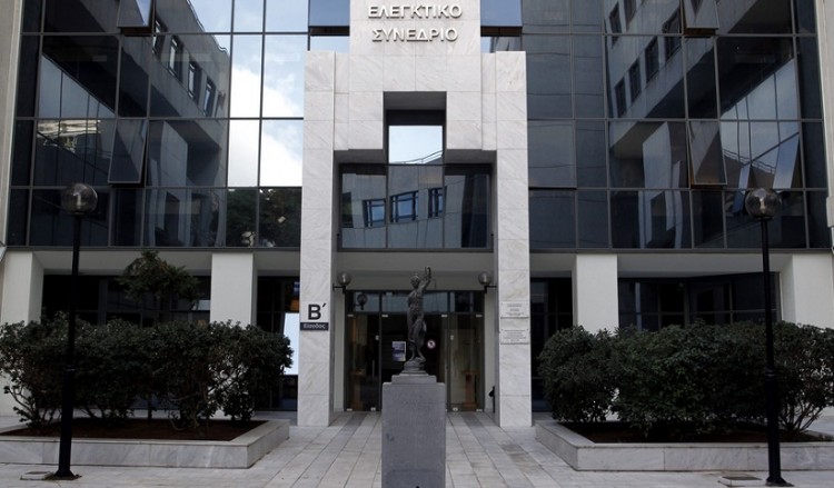 Τριπλό «όχι» από το Ελεγκτικό Συνέδριο στους συμβασιούχους των δήμων