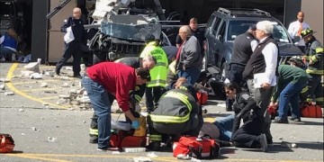 Τζιπ έπεσε πάνω σε πλήθος σε δημοπρασία αυτοκινήτων κοντά στη Βοστόνη