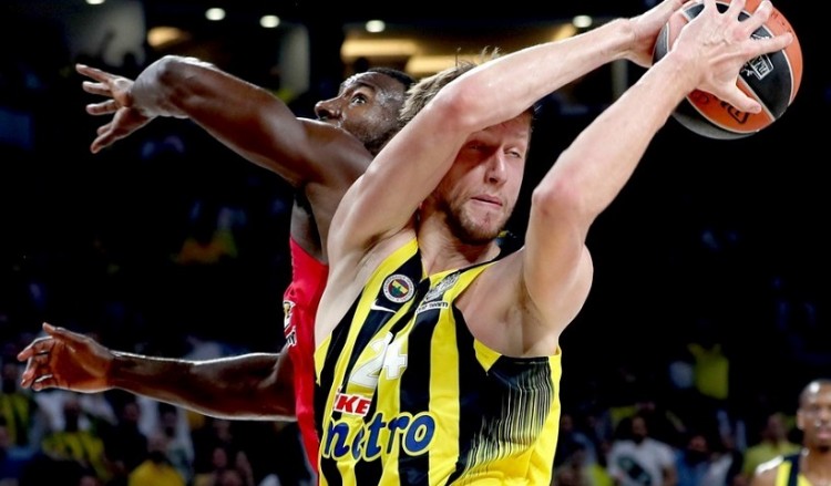 Euroleague: Η Φενέρμπαχτσε πρωταθλήτρια Ευρώπης