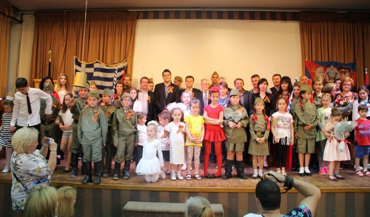 Общество "Понтос" и день Победы в греческом городе Лариса (фото)