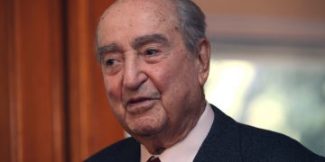 Στο Λονδίνο ο Μητσοτάκης για τη Σύνοδο Κορυφής του NATO