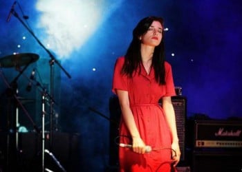 Πέθανε η ηθοποιός και τραγουδίστρια Μαίρη Τσώνη