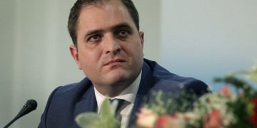 Φάκελος με σφαίρες στο γ.γ. Δημοσίων Εσόδων
