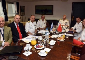 Η πρόξενος της Τουρκίας στο αρχηγείο του Λιμενικού