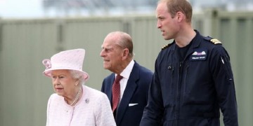 Διαψεύδει το Μπάκιγχαμ τις φήμες για τον πρίγκιπα Φίλιππο