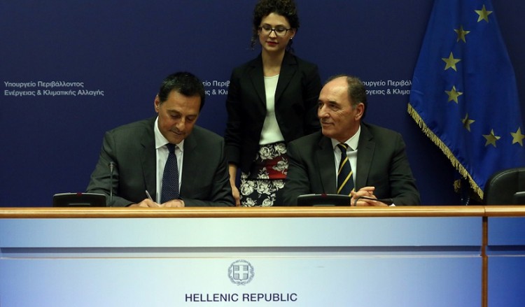 Έρευνες υδρογονανθράκων στο Ιόνιο – Στη «μάχη» ΕΛΠΕ μαζί με ExxonMobil και Total
