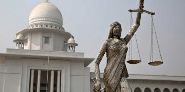 Αφαιρέθηκε άγαλμα της θεάς Θέμιδος στο Μπαγκλαντές μετά από κατακραυγή ισλαμιστών