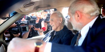 Αποφυλακίστηκε ο Άκης Τσοχατζόπουλος (φωτο)