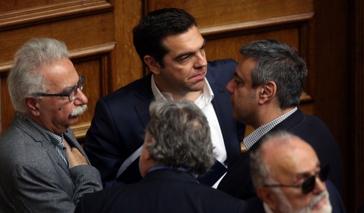 Πέρασαν από τη Βουλή τα νέα μέτρα