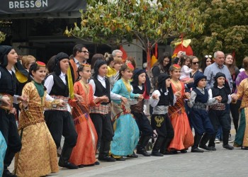 Ποντιακοί χοροί στις Σέρρες για την Παγκόσμια Ημέρα Χορού (φωτο, βίντεο)
